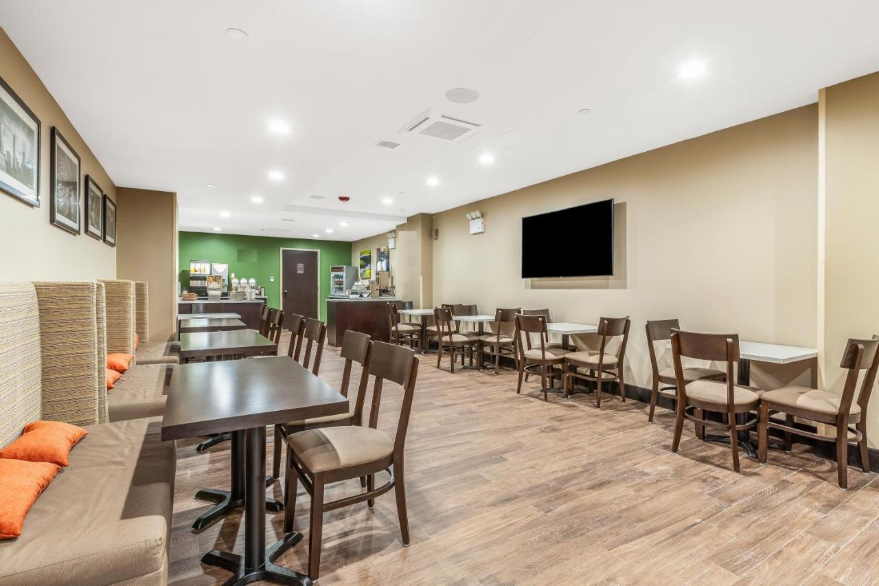 Van Wyck Hotel & Suites Near Jfk Airport نيو يورك المظهر الخارجي الصورة