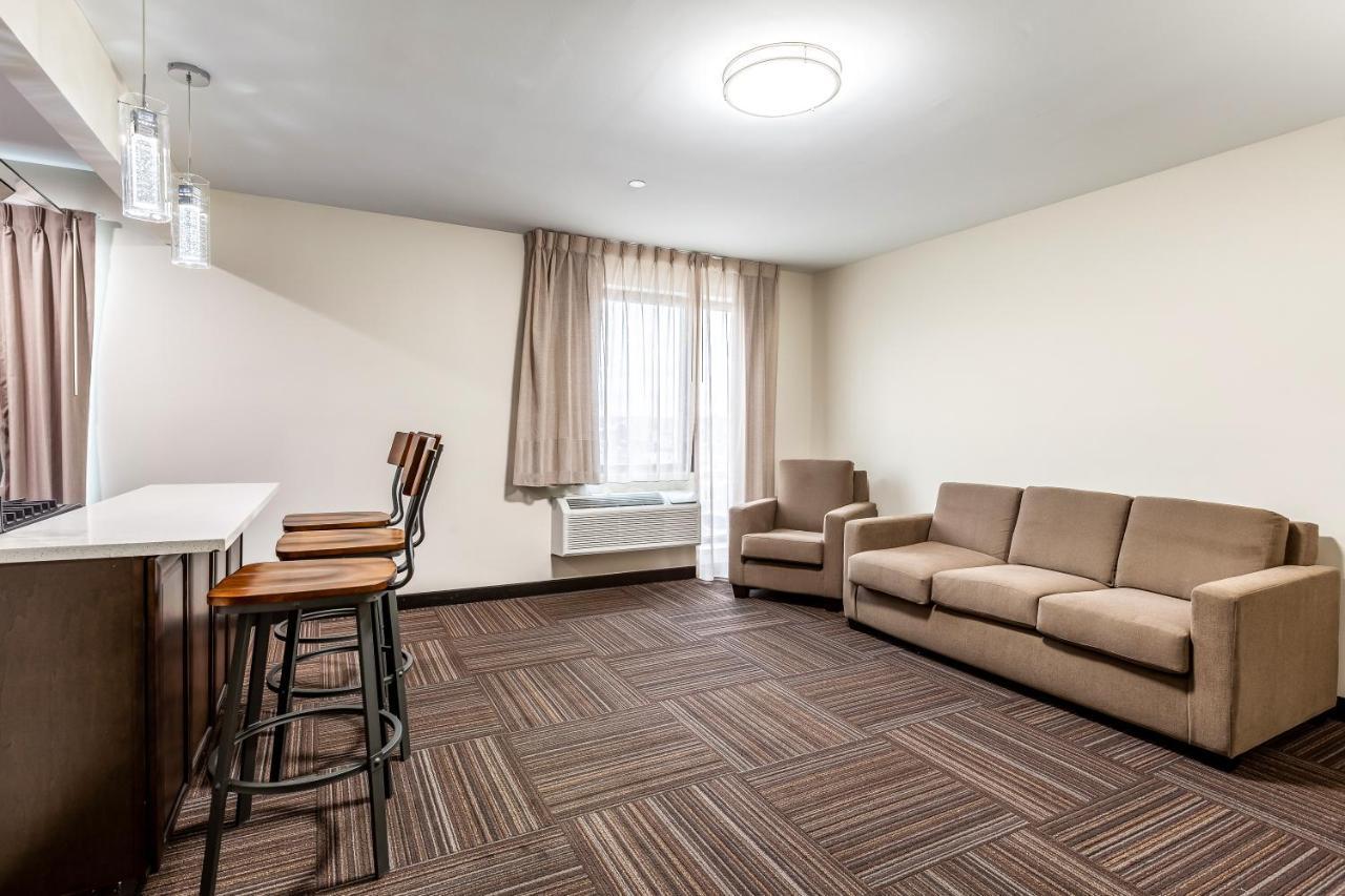 Van Wyck Hotel & Suites Near Jfk Airport نيو يورك المظهر الخارجي الصورة
